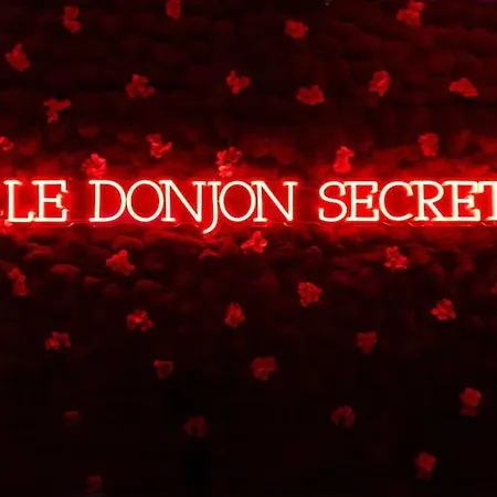 Le Donjon Secret * Καν
