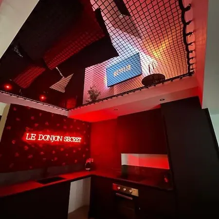 Апартаменти Le Donjon Secret
