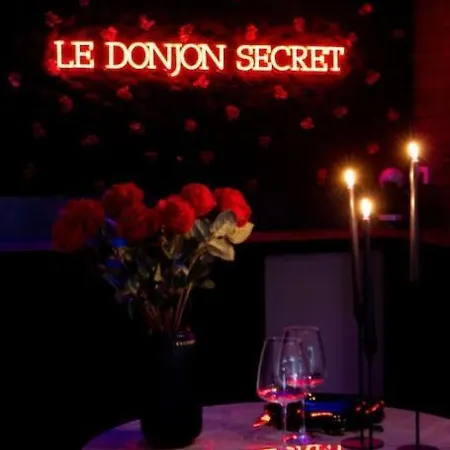 Апартаменти Le Donjon Secret Кан